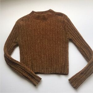 Forever 21 Very Soft Long Sleeve Cropped Sweater‎